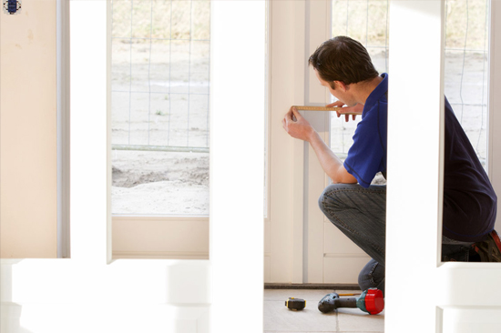 Bellflower-interior-door-repair